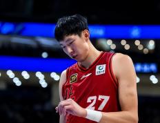 世俱杯奖金-北京首钢客场逆转获得胜利，冲刺季后赛