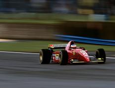 世俱杯2025-风驰电掣与绿茵烽火，当F1新赛季与皇家社会争冠战交叠于伊朗的清晨