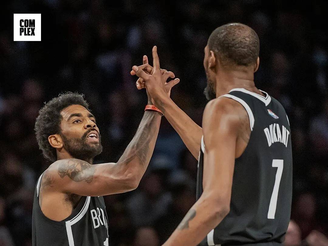 世俱杯直播-篮网翻盘黄蜂，欧文高光表现