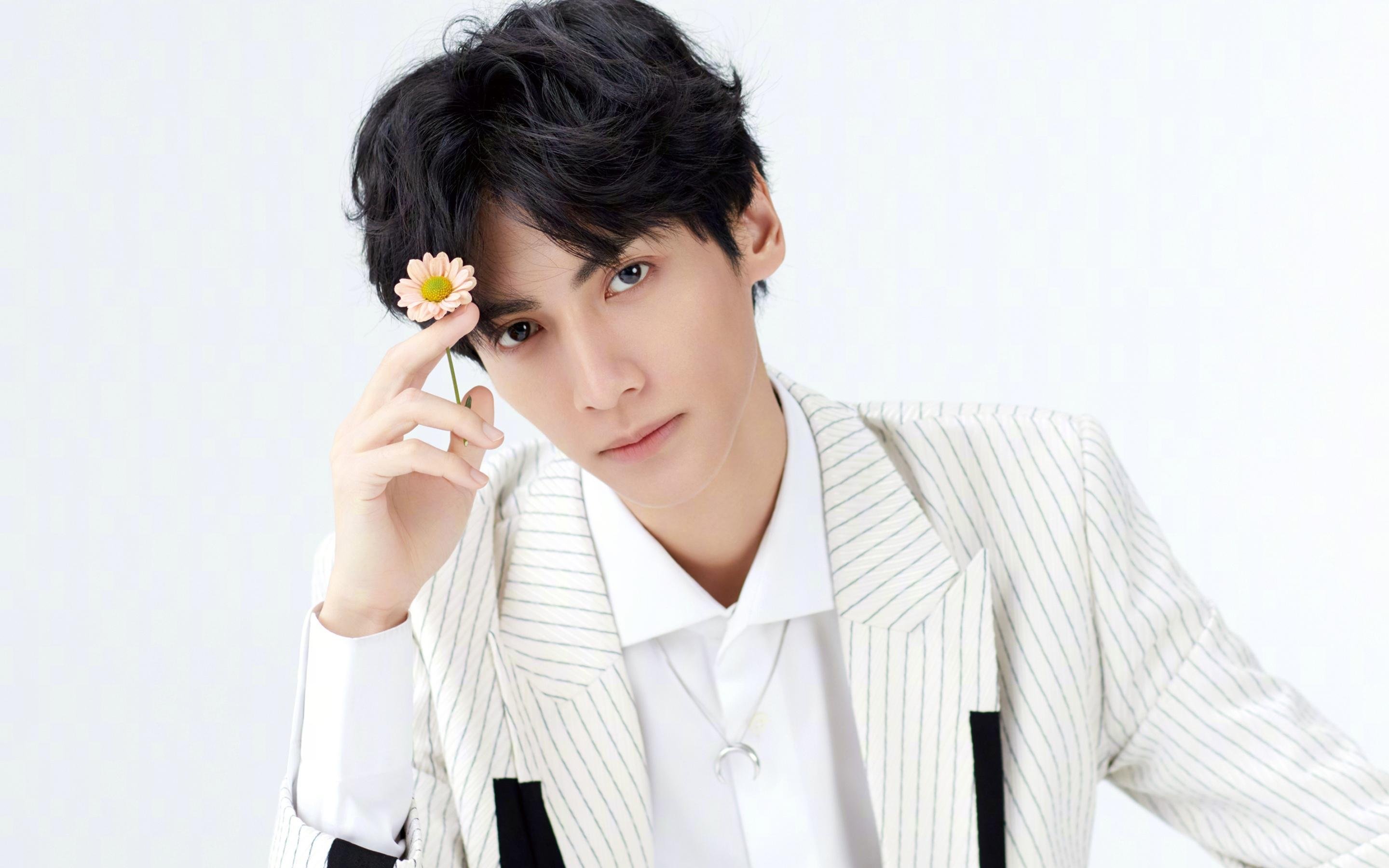 世俱杯赛程-39岁战神！詹姆斯率队客场逆转爵士，盐湖城见证不朽传奇