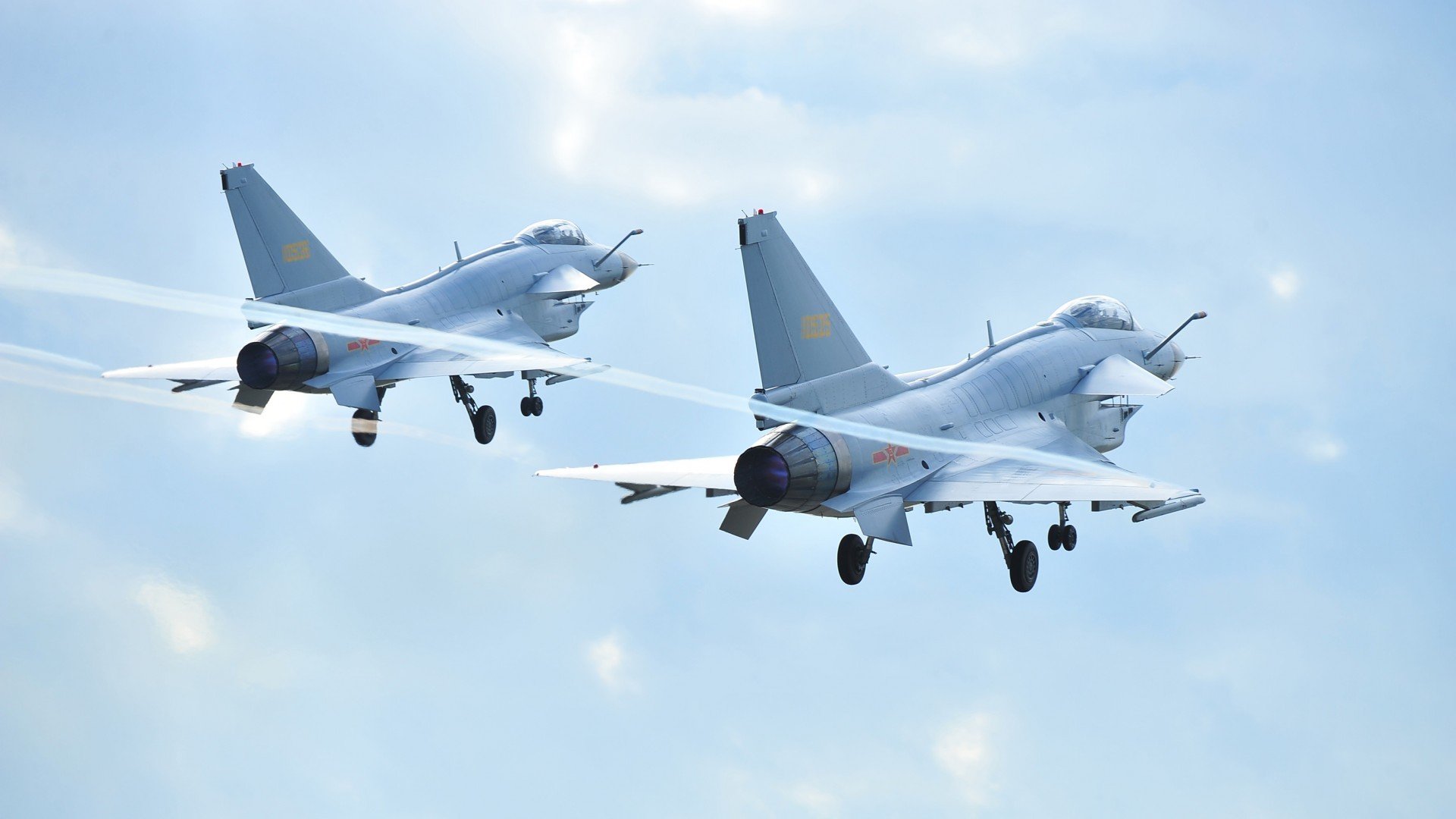 世俱杯决赛-双城记,巴萨华丽风暴席卷马赛,楚阿梅尼铁血意志主宰德甲争冠天平